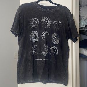 Oversized Hollister Tee